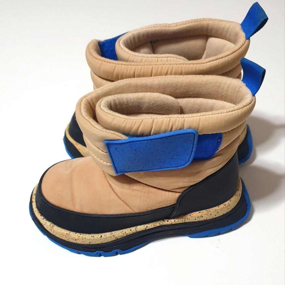 ZARA Quilted Technical Boots